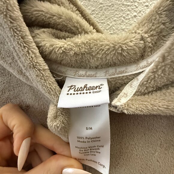 Pusheen Toe Beans Kigurumi - Small/Medium Pijamas - Picture 3 of 4